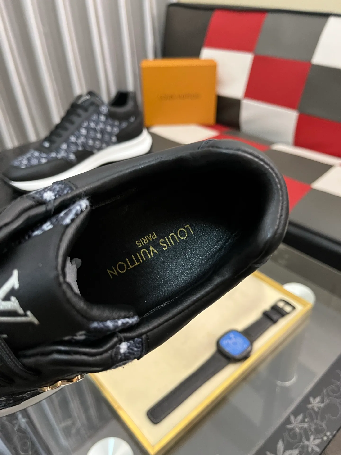Men's shoes 💰438⌚️⌚️LV Louis Vuitton. The latest fashionable casual shoes are popular in physical stores. New spring and summer comfortable imported custom original cowhide, unique jacquard fabric element design. With sheepskin lining, Lv original bottom, [sun][sun] high-end packaging and high quality💪Details determine the quality, you can enter and exit the counter at will, welcome to compare🇮🇹Number of sizes 38-443️⃣Color options available